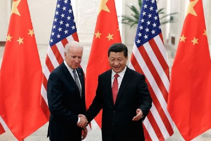 Presiden AS Joe Biden bersama Presiden Xi Jinping. (Instagram.com/@realxijinping)