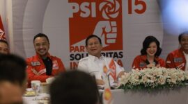 Ketua Umum Partai Gerindra Prabowo Subianto bersilahturahmi ke kantor DPP Partai Solidaritas Indonesia (PSI). (Instagram.com/@prabowo)  