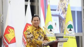 Menteri Pertahanan RI, Ketua Umum Partai Gerindra, dan Calon Presiden 2024 Prabowo Subianto di DPP Partai Golkar, Jakarta.(Facbook.com/@Prabowo Subianto )