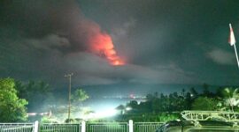 Peningkatan jumlah pengungsi seiring adanya peningkatan aktivitas vulkanik Gunung Lewotobi Laki-laki yang berada di Kabupaten Flores Timur, Provinsi Nusa Tenggara Timur. (Dok. BNPB)