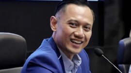 Presiden Joko Widodo (Jokowi) melantik Agus Harimurti Yudhoyono sebagai Menteri ATR/Kepala BPN. (Facebook.com/@Agus Yudhoyono)