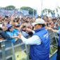 Calon Presiden Prabowo Subianto dan Agus Harimurti Yudhoyono (AHY) dalam acara kampanye akbar Partai Demokrat yang diselenggarakan di GOR Gajayana, Malang, Jawa Timur. (Dok. TKN Prabowo - Gibran)