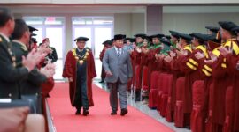 Menteri Pertahanan Prabowo Subianto menghadiri wisuda Unhan RI di Sentul, Bogor. (Dok. Tim Media Prabowo)
