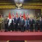 Menteri Pertahanan RI Prabowo Subianto menerima kunjungan Wakil Perdana Menteri yang sekaligus menjabat sebagai Menteri Pertahanan Australia, Richard Marles di kantor Kemhan RI,. (Dok. Tim Media Prabowo)


