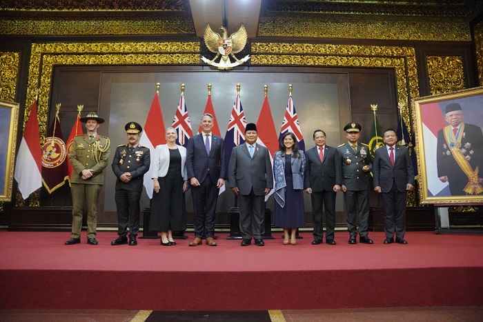 Menteri Pertahanan RI Prabowo Subianto menerima kunjungan Wakil Perdana Menteri yang sekaligus menjabat sebagai Menteri Pertahanan Australia, Richard Marles di kantor Kemhan RI,. (Dok. Tim Media Prabowo)

