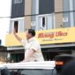 Menteri Pertahanan, Prabowo Subianto Mampir Makan Bakso di Cimahi. (Dok. Tim Media Prabowo)


