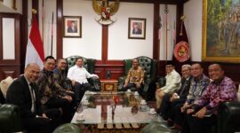 Sejumlah ketua umum (ketum) partai politik mengunjungi Kantor Kementerian Pertahanan. (Dok. Tim Media Prabowo)