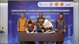penandatangan kesepakatan antara pengusaha Indonesia dan China di 