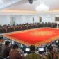 Presiden RI Prabowo Subianto memimpin rapat kabinet perdana di Istana Merdeka. (Facebook.com @Setkab RI)