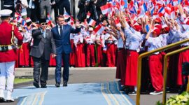 Presiden Prabowo Subianto dan Presiden Emmanuel Macron. (Facebook.com @ Setkab RI)